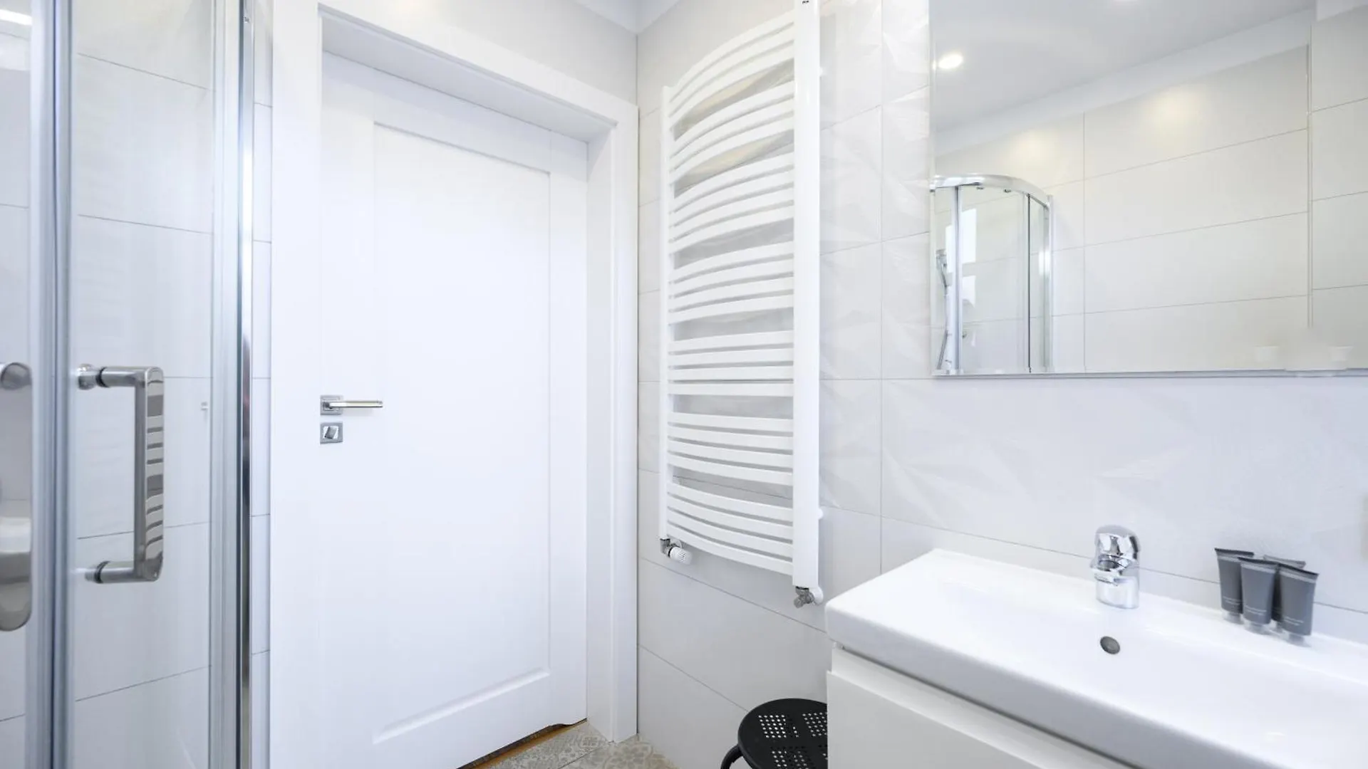 3 Maja 32B -B By Homeprime Sopot